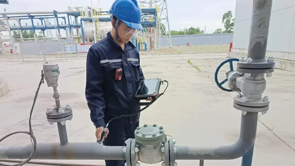 valve-leak-01-field-inspection-16x9 - 兆华电子CRYSOUND:声学测试专家 - 测量美好声音